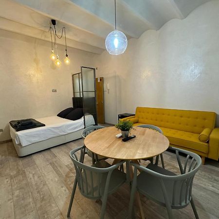 Ama Madrid Santa Ana Apartment ภายนอก รูปภาพ