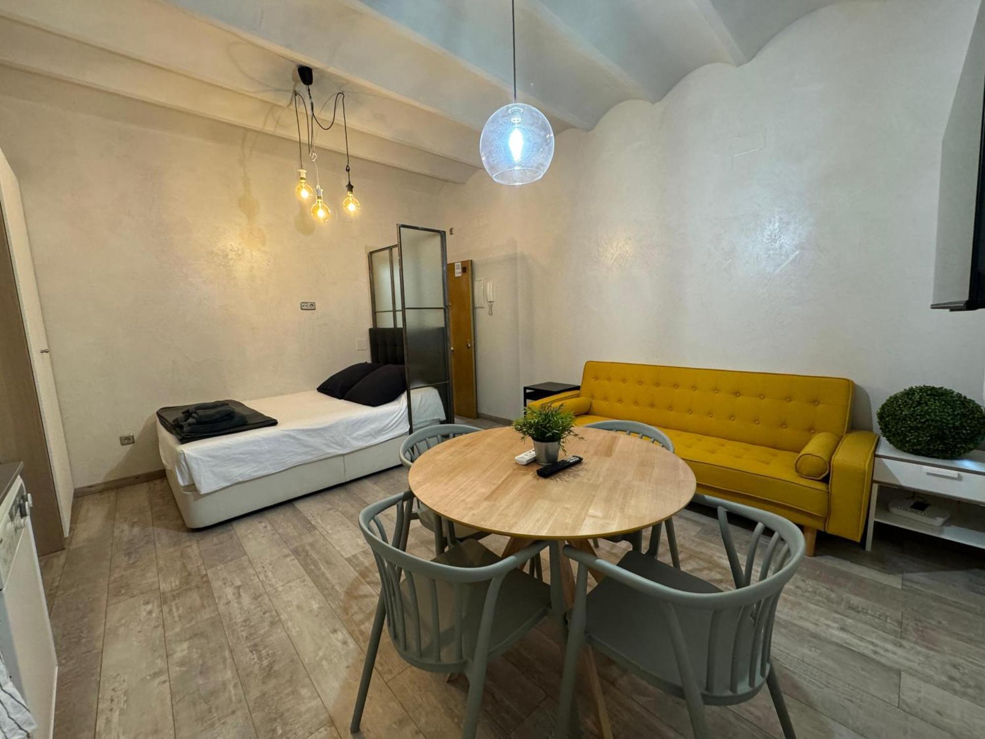 Ama Madrid Santa Ana Apartment ภายนอก รูปภาพ